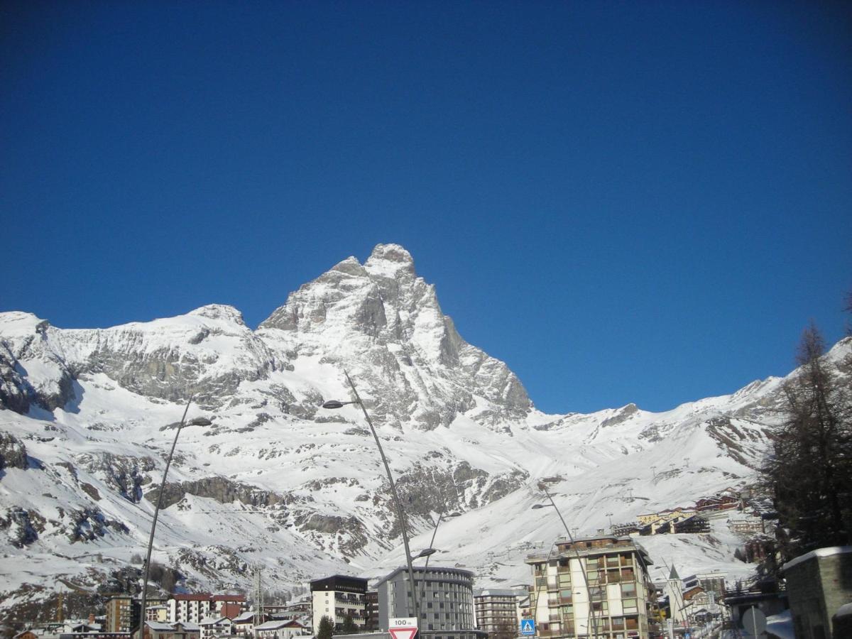 Belvilla By Oyo Residenza Cervinia 2P Breuil-Cervinia Rum bild